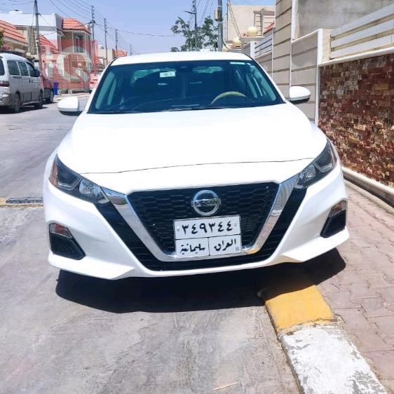 نیسان ئەلتیما